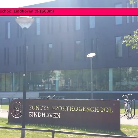 アパート Jaguars