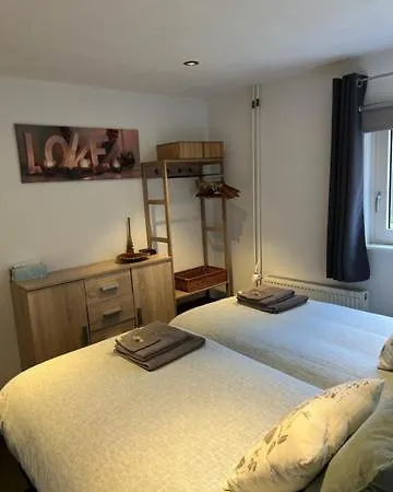 Jaguars Apartment *
